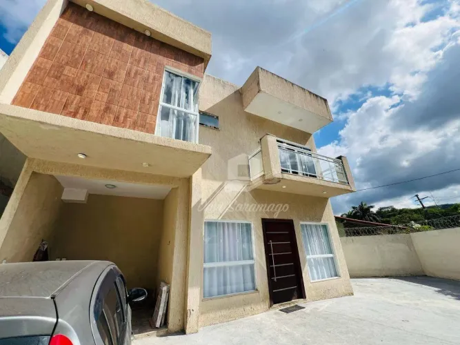 Casa no Engenho do Mato 3 Quartos com Quintal