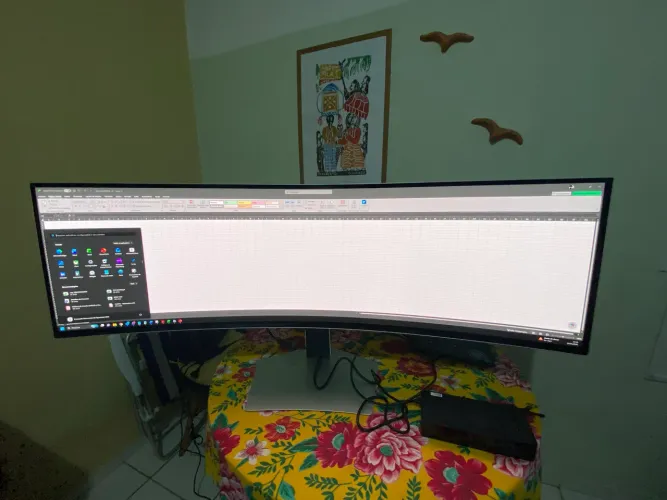 Monitor Gamer Samsung Odyssey G9 49 polegadas - Novo