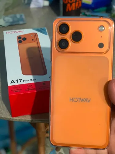 A17 pro Max hoteav