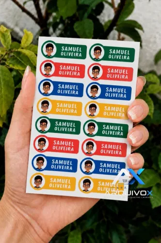 Etiquetas Termocolantes Personalizadas para Uniformes e Roupas