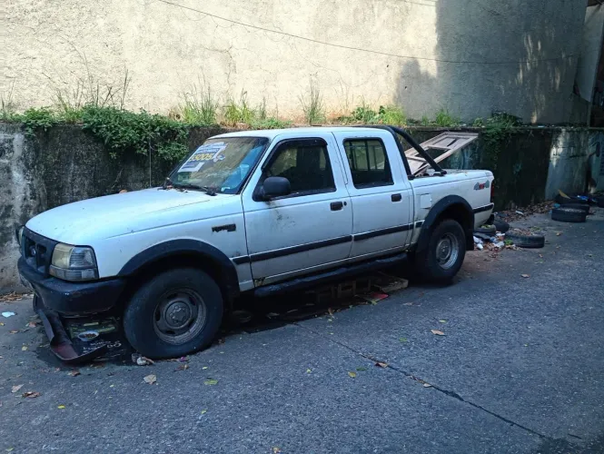 Ford Ranger XL 2.8 8V 135cv 4X4 CD TB Diesel 2002