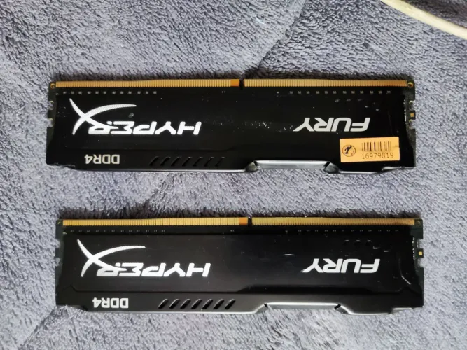 Memória RAM DDR 4 8gb 2x4 