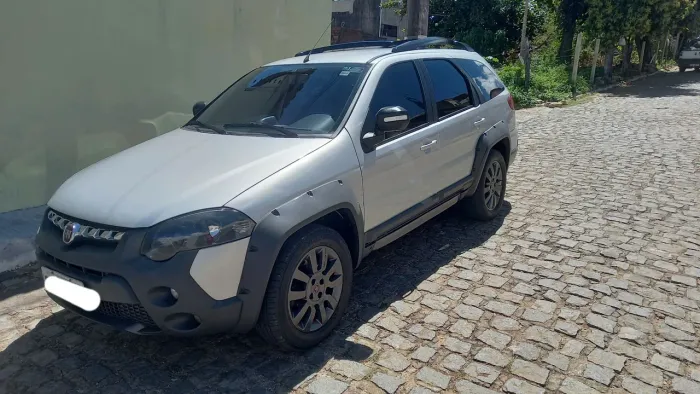Fiat Palio Weekend Adventure Locker 1.8 Flex 2017