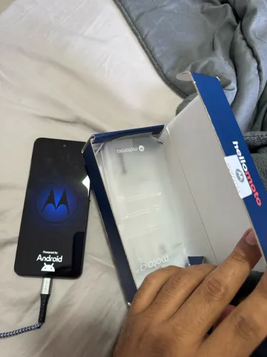 Celular smartphone Motorola G24 Azul