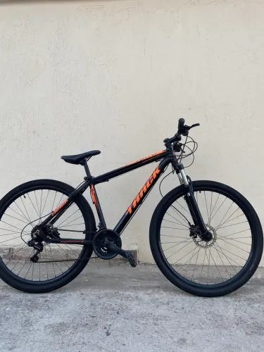 Bicicleta aro 29 Excelente Track