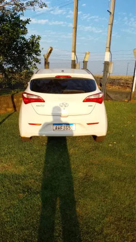 Hyundai HB20 Comf./c.plus/c.style 1.0 Flex 12V 2013