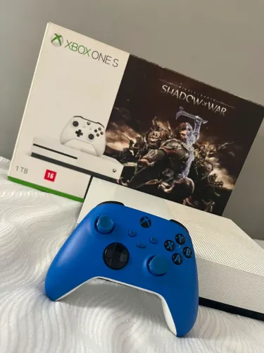 Xbox One S 1TB Com Controle Personalizado