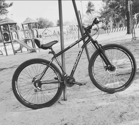 Bicicleta a venda KAZELE