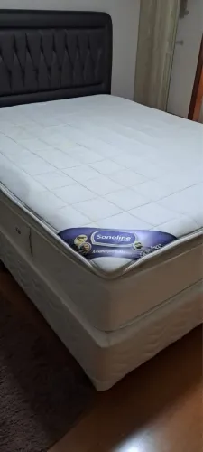 Cama queen box, colchao e cabeceira