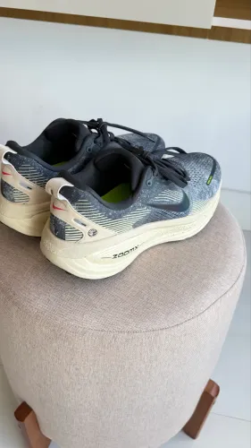 Tênis Nike zoomx