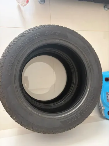 Pneu 205/60/18 usados