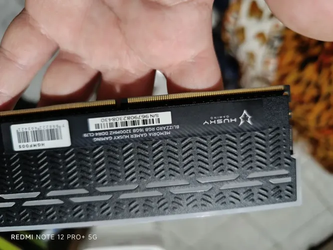 Memória husky 16gb 3200mlz funciona perfeitamente