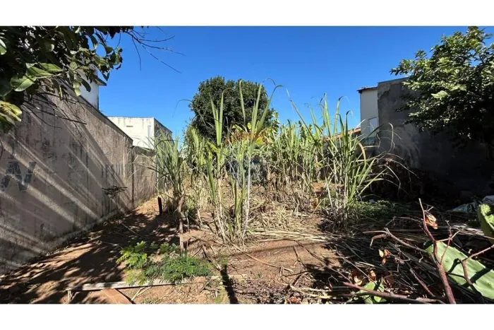 Terreno Misto à Venda no Bairro Klavin em Nova Odessa/SP  300m² para Uso Residencial ou Co