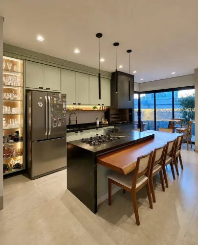 Vende-se Casa Condominio Brisas Tres suites - Analisa Permuta