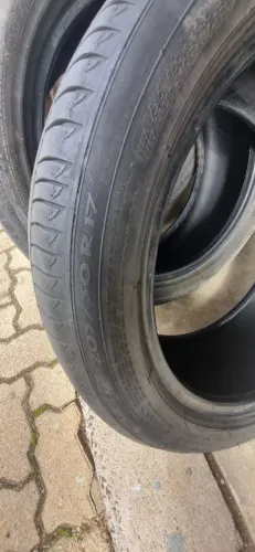 Jogo de pneu Michelin 205/50 R17