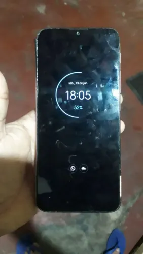 Vendo celular moto g9 Power 64GB valor 200