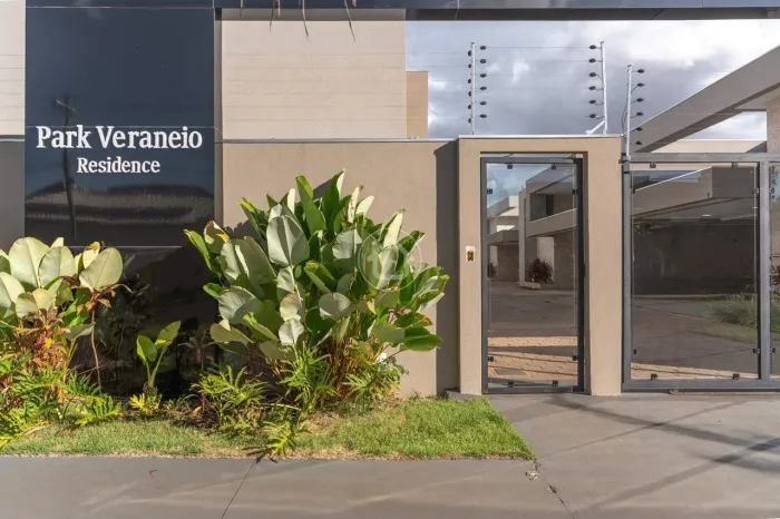 CASA 1 E 2 TÉRREA COM 3 SUÍTES CARANDA BOSQUE