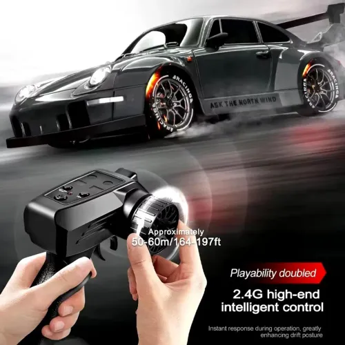 Carro de controle remoto Drift Racing GTR Tração 4R Alta Velocidade.