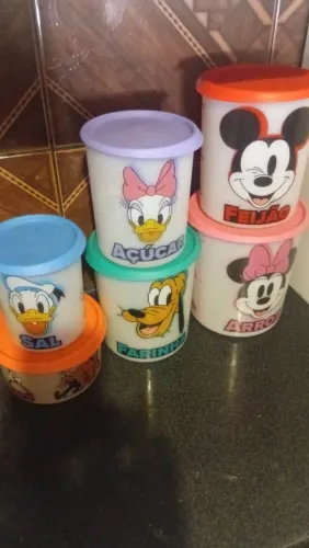 Potes pra mantimentos Tupperware