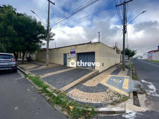 Casa à venda, 226 m² por R$ 800.000,00 - Ilhotas - Teresina/PI