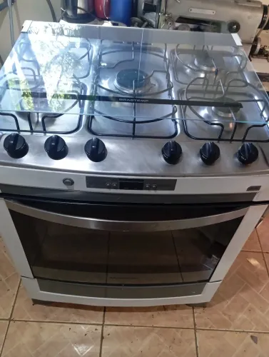 Vendo fogão usado funcionando perfeitamente