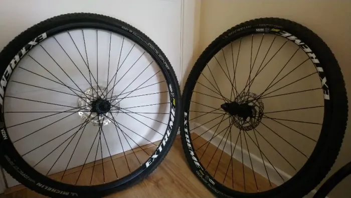 Par de Rodas MTB Aro 29 VZAN Extreme + Pneus Michelin