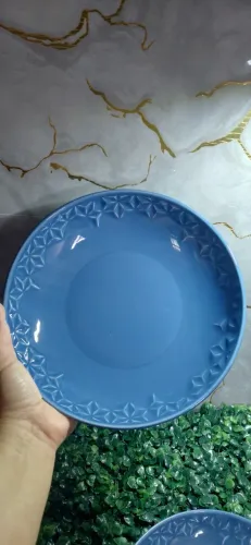 Kit com 2 prato cerâmica fundo azul 