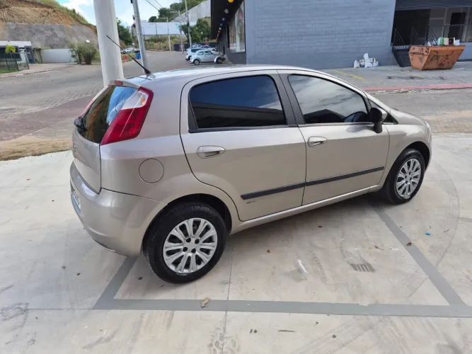 Fiat Punto ELX 1.4 Fire Flex 8V 5P 2009