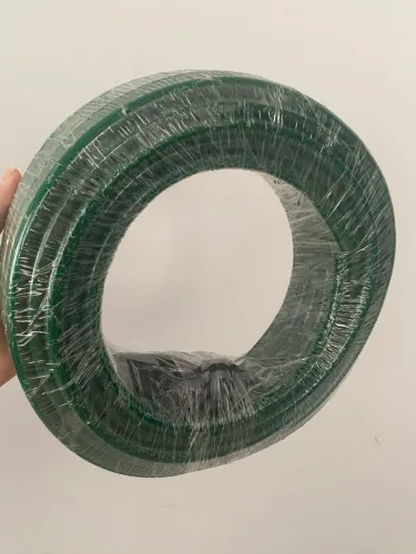 Mangueira de jardim 20 metros anti dobras NOVA R$ 70