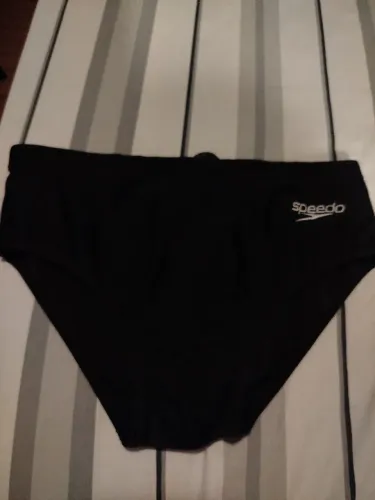 Sunga preta Speedo tamanho 14