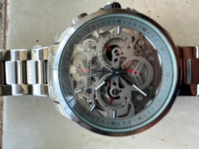 Relógio Tag Heuer modelo Calibre