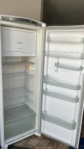 Vendo geladeira consul fross free