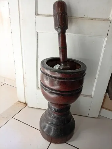 Pilão grande macerador de madeira