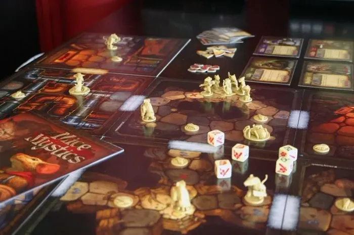 Board game Mice and mystics