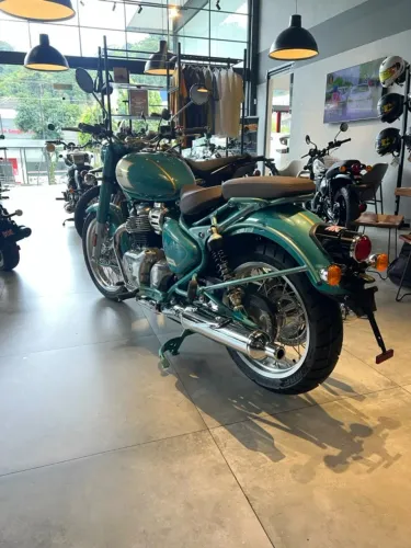 Classic 650 Teal