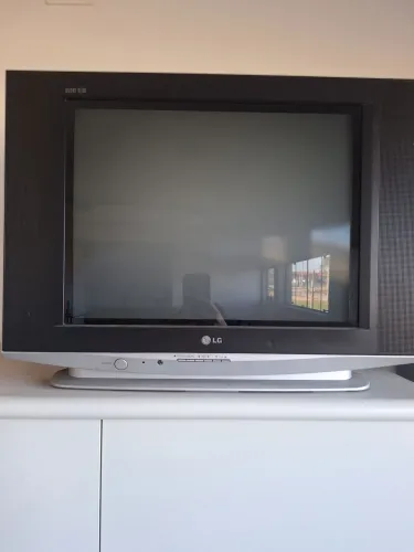 Televisão tubo LG 20''