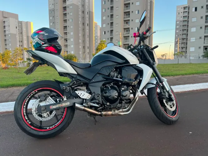 Kawasaki Z750 