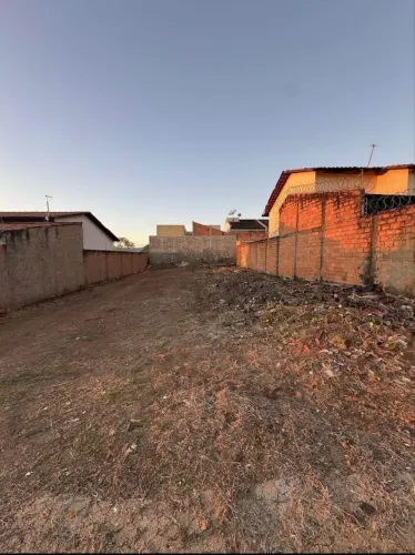 Lote a venda / Catalão / 2 de outubro