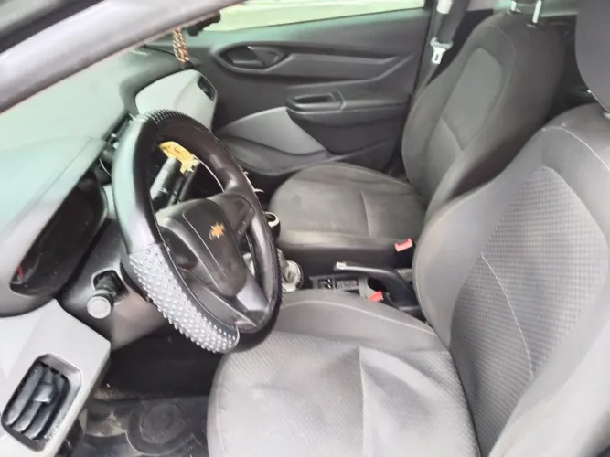 Chevrolet Onix JOY Hatch 1.0 8V Flex Mec. 4P 2019