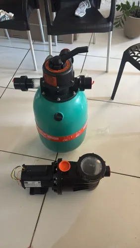 Bomba de piscina e filtro novos