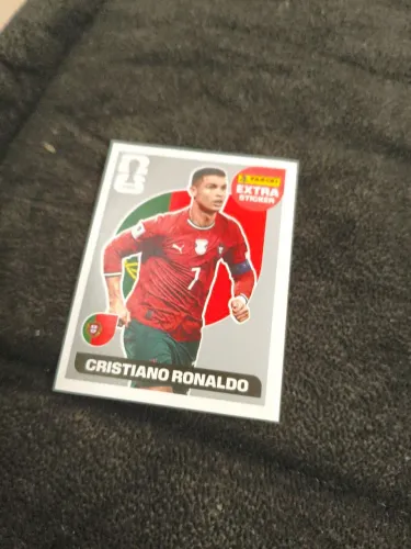 FIGURINHA LEGEND CR7 PRATA