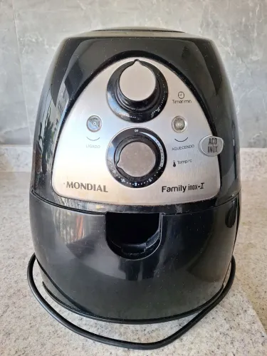 Air Fryer Mondial 4 Litros - Excelente estado - Faltando apenas o cesto interno