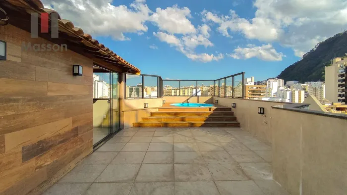 Cobertura com 4 quartos à venda, 291 m² por R$ 1.590.000 - Centro - Juiz de Fora/MG