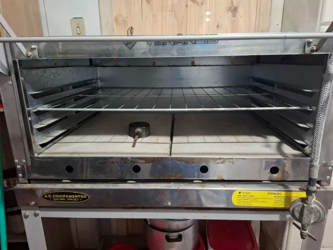Forno Venâncio a Gás com Pedra Refratária - Excelente Estado!