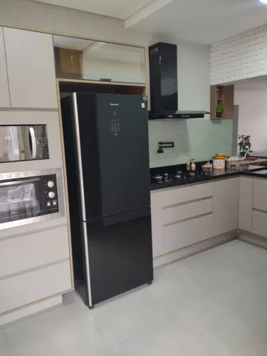 Geladeira Panasonic Black Glass Bb53