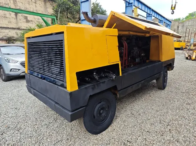 Compressor à diesel Atlas Copco XA 350 / 750 pcm / 8.5 BAR 