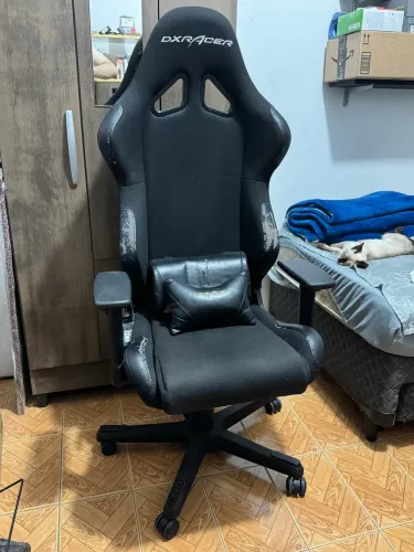 Cadeira Gamer DXRacer RW01-N