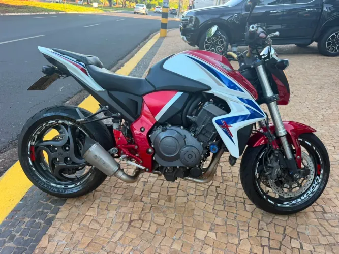HONDA CB 1000 R / ABS / BARRACUDA