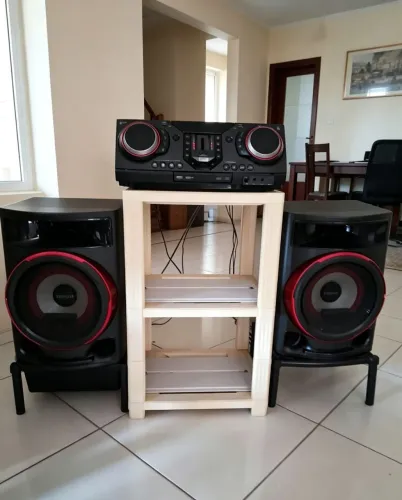 Vendo som LG XBOOM semi novo, alta qualidade e potência!