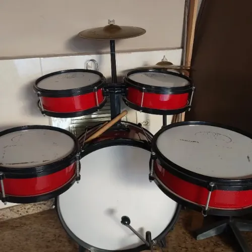 Bateria infantil Rock baby,usada.